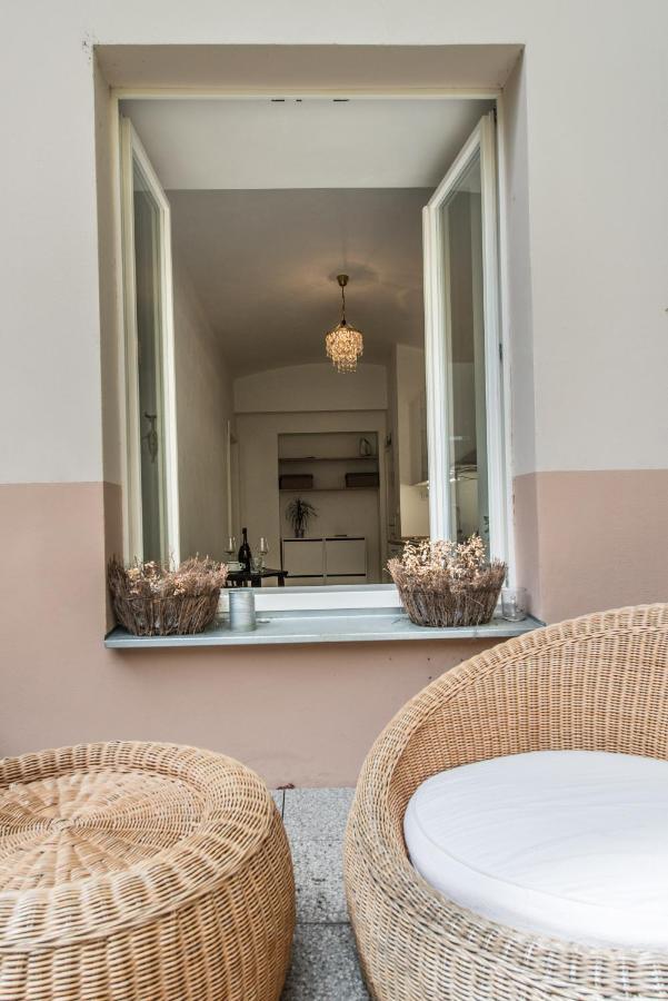 Quiet Apartment In The City Center With Own Terrace براغ المظهر الخارجي الصورة